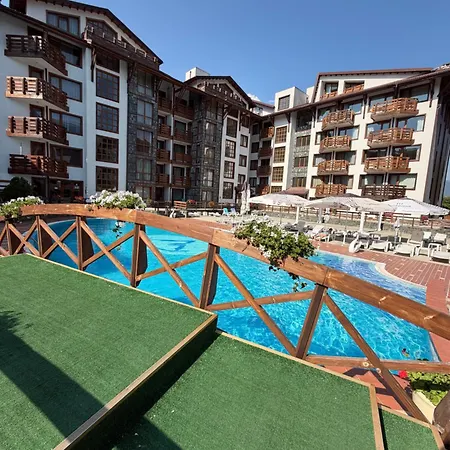 Lejlighed Belvedere Luxurious With Mountain Views, 450 M From Gondola